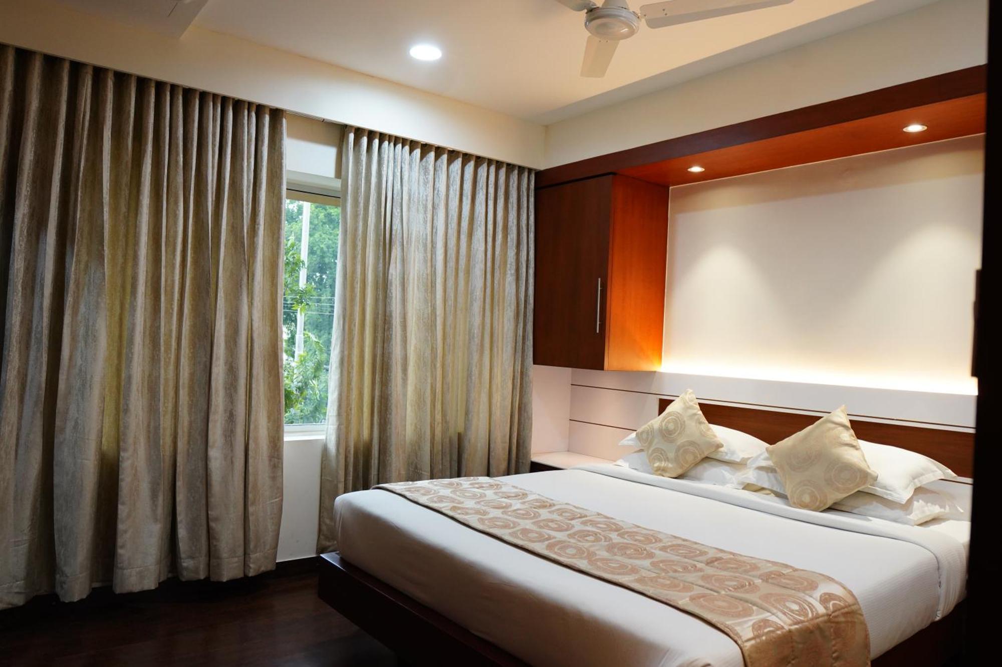 Chola Serviced Apartment Tiruchirappalli Bagian luar foto