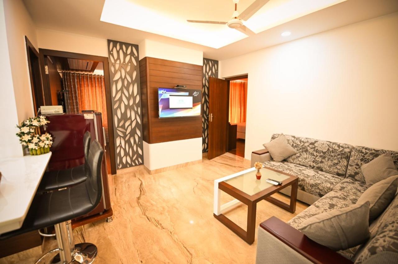 Chola Serviced Apartment Tiruchirappalli Bagian luar foto